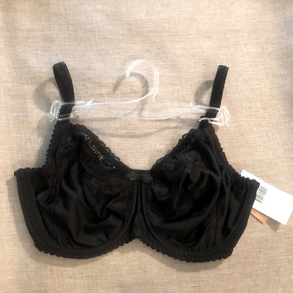 Chantelle 32DDD Black Style 3635 Underwire Promesse 3-part cup Bra